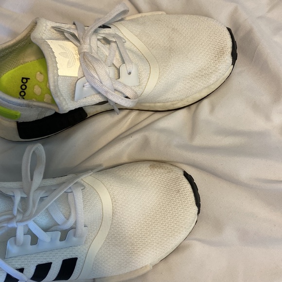 Adidas 3 strip youth runners - Picture 2 of 4